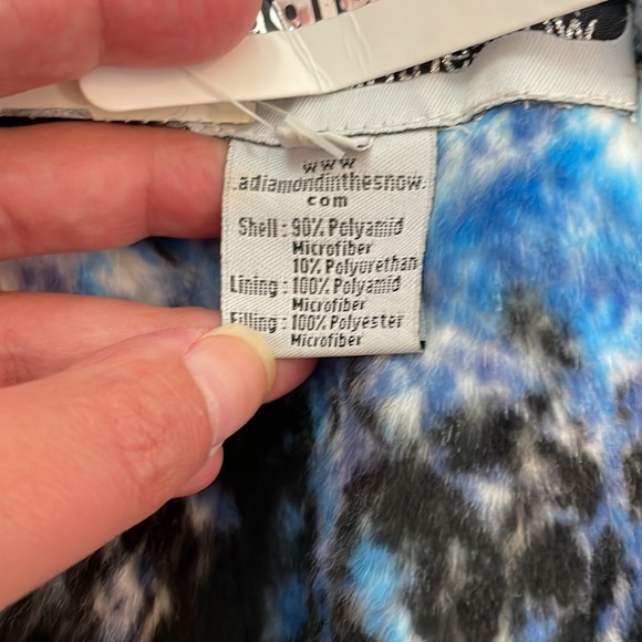 A Diamond in the Snow Purr Fur Ski Jacket - Picture 7 of 10